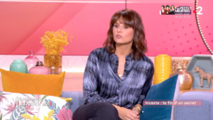 Interview d’Isabelle Sezionale ( auteur ) avec Faustine BOLLAERT sur France 2 dans l'émission " Ça commence aujourd'hui " du 29 janvier 2121